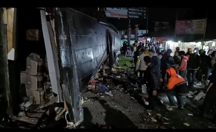 Kecelakaan maut Bus Pariwisata di Subang, Jawa Barat merenggut banyak korban berdasarkan data sementara.