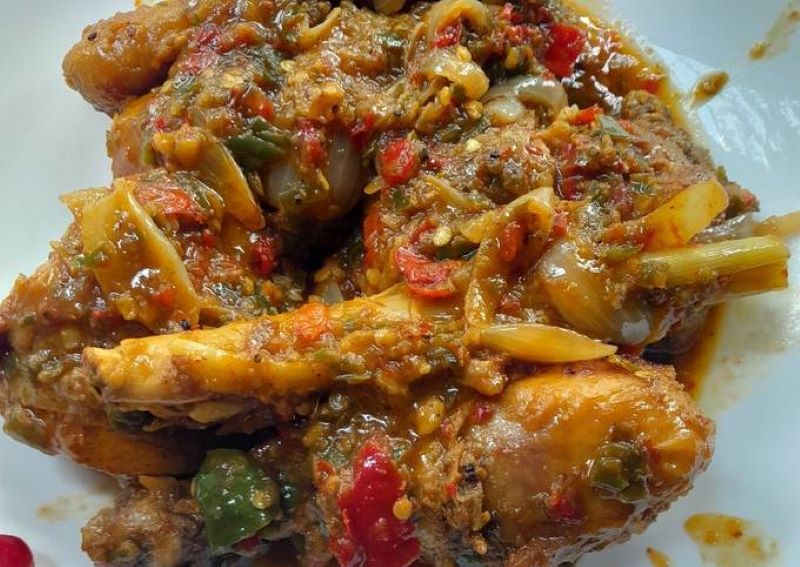 Resep ayam chili padi.