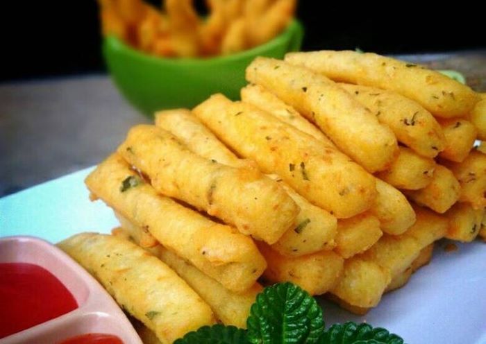 Stik Kentang Keju
