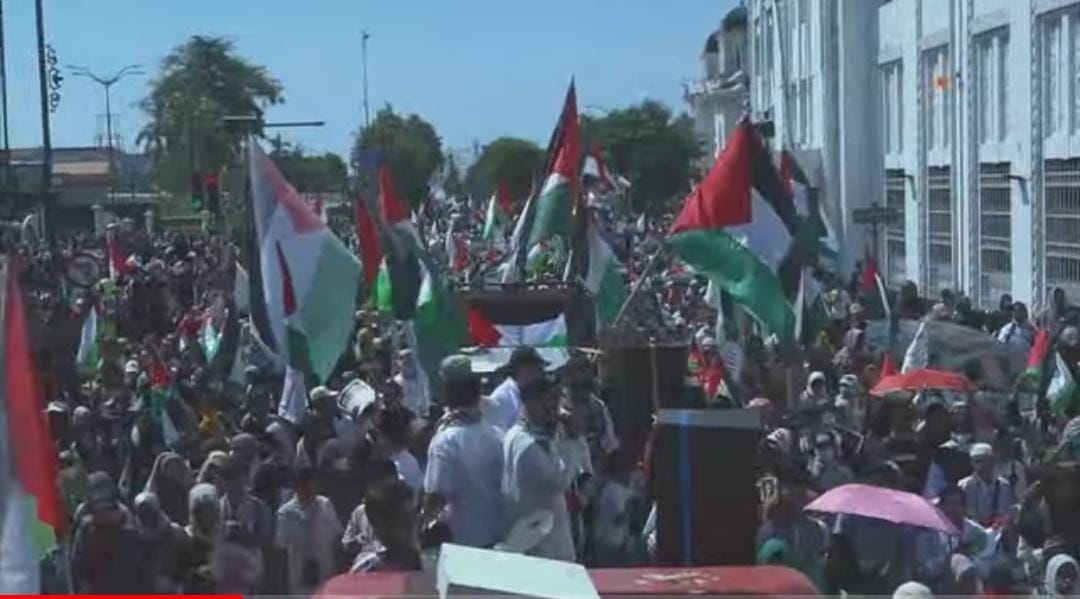 Aksi solidaritas Palestina di kawasan Titik Nol Kilometer Jogja Minggu (19/5)