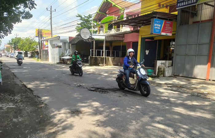 ILUSTRASI JALAN