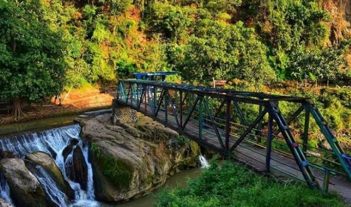 Keindahan Kdung Pengilon yang menyimpan misteri