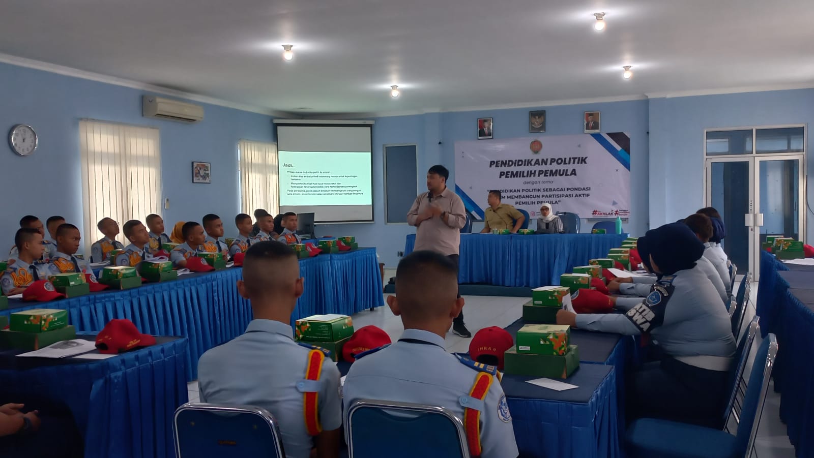 Pendidikan Politik Bagi Pemilih Pemula di SMK Penerbangan AAG Adisutjipto Komplek Lanud Adisutjipto Senin (20/5), dalam rangka Hari Kebangkitan Nasional 20