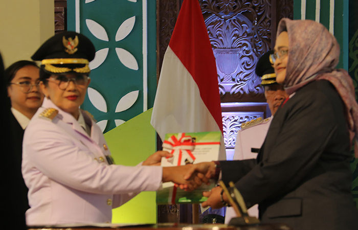 Siwi menjelaskan pesan khusus Sri Sultan kepadanya. (Anom Bagaskoro)