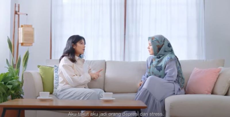 Podcast Dian Sastrowardoyo dan Dewi Sandra.