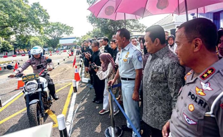 Peluncuran SIM C1 di Satpas Polda Metro Jaya, Jakarta Barat, Senin (27/5)
