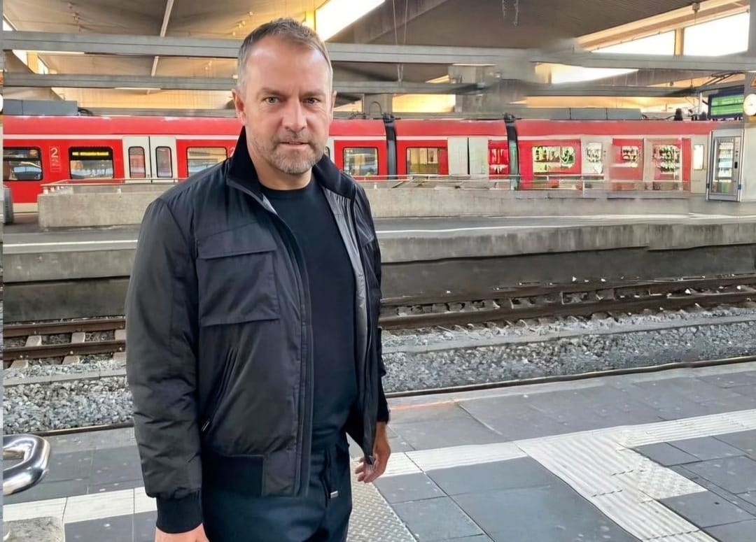 Hansi Flick bakal segera menjadi pelatih Barcelona dan telah menjalani kesepakatan bersama Joan Laporta (ig hansiteam)