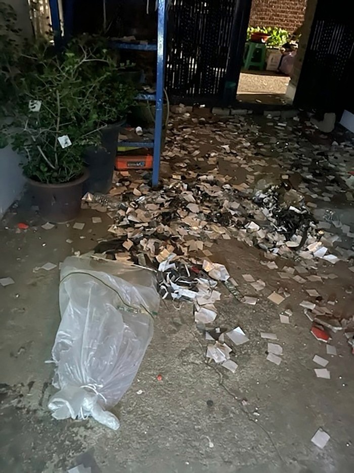 Korea Utara mengirimkan balon berisi sampah hingga kotoran hewan ke Korea Selatan ( Yonhap Via Reuters)