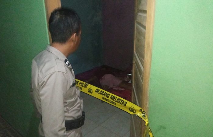 Lokasi penemuan jasad perempuan paro baya yang diduga korban pembunuhan.