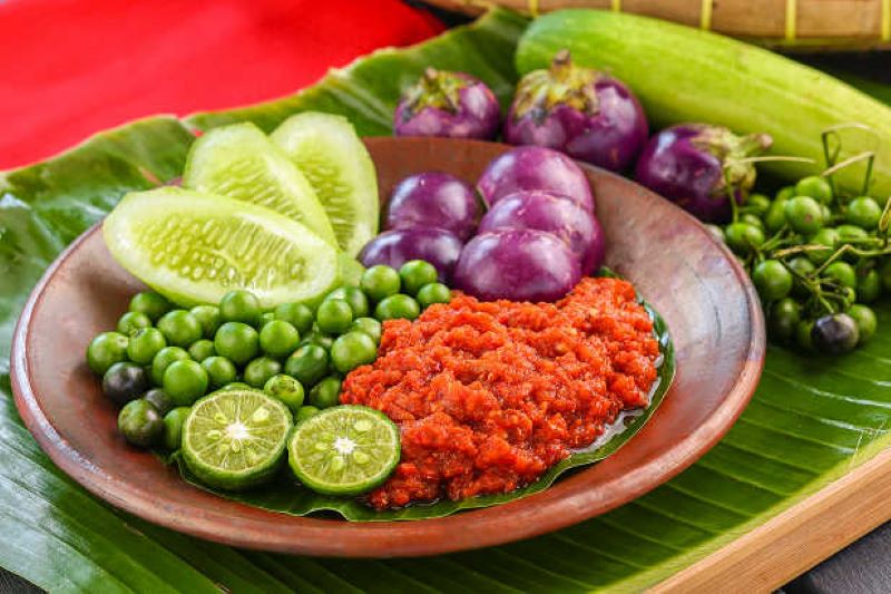 Sambal lalapan: Sederhana tapi bikin nagih!