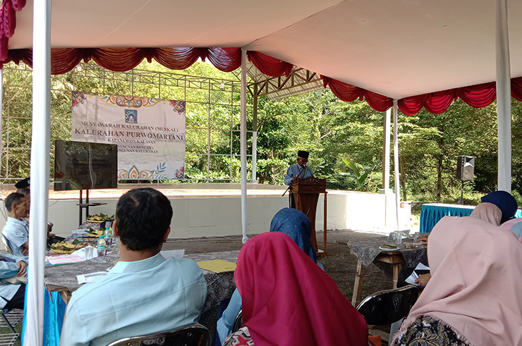 FOKUS: Pelaksanaan muskal Purwomartani di Desa Wisata Bromonilan kemarin (4/6).