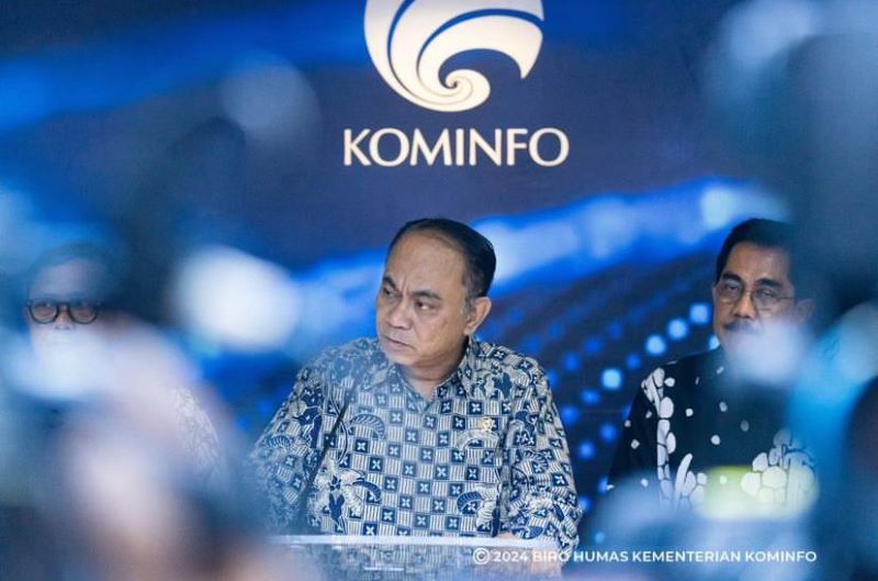 Menteri Komunikasi dan Informatika Budi Arie Setiadi didampingi Dirjen Informasi dan Komunikasi Publik (IKP), serta Staf Khusus Menteri Widodo Muktiyo dan Sugiharto.