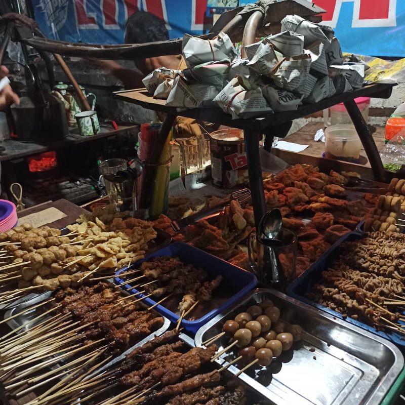 Angkringan kuliner malam Jogja.