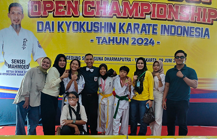 PRESTASI: SBI DIY meraih juara umum di Kejuaraan Nasional DAI Kyokushin Karate Indonesia.