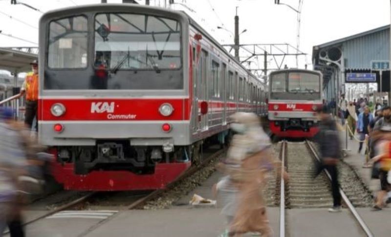 KRL Jogja-Solo.