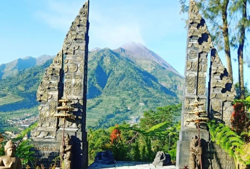 Caption Foto : Keindahan Pemandangan Bukit Sanjaya (Instagram @_bukitsanjaya)