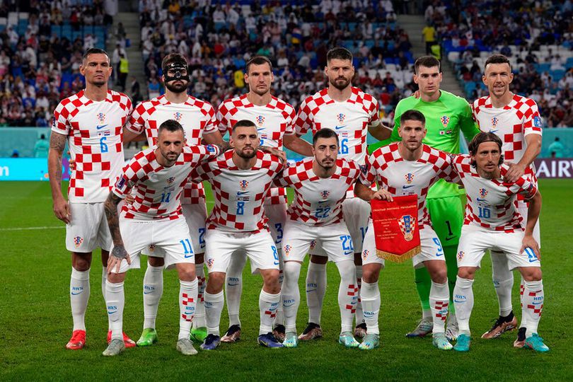 Skuad Kroasia dalam laga pembuka lawan Spanyol di Euro 2024 (getty)