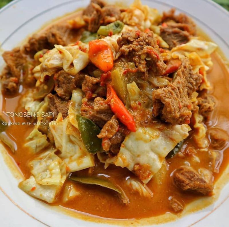 Tongseng sapi.