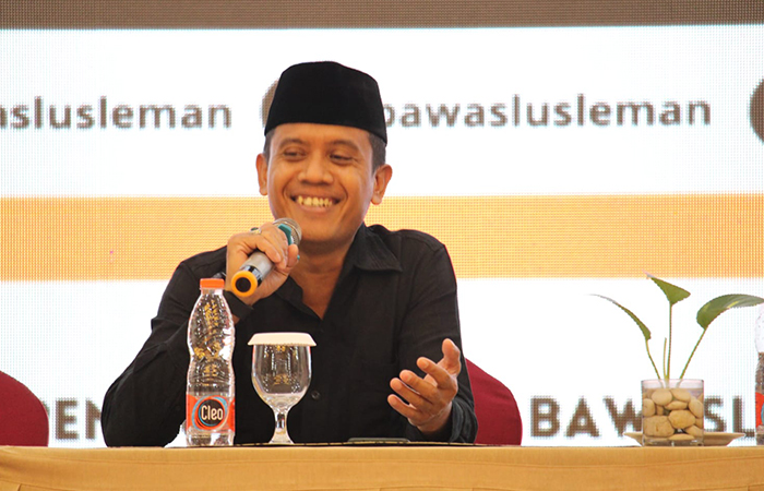 Koordinator Divisi Pencegahan, Partisipasi Masyarakat, dan Hubungan Masyarakat Bawaslu Kabupaten Sleman, Raden Yuwan Sikra