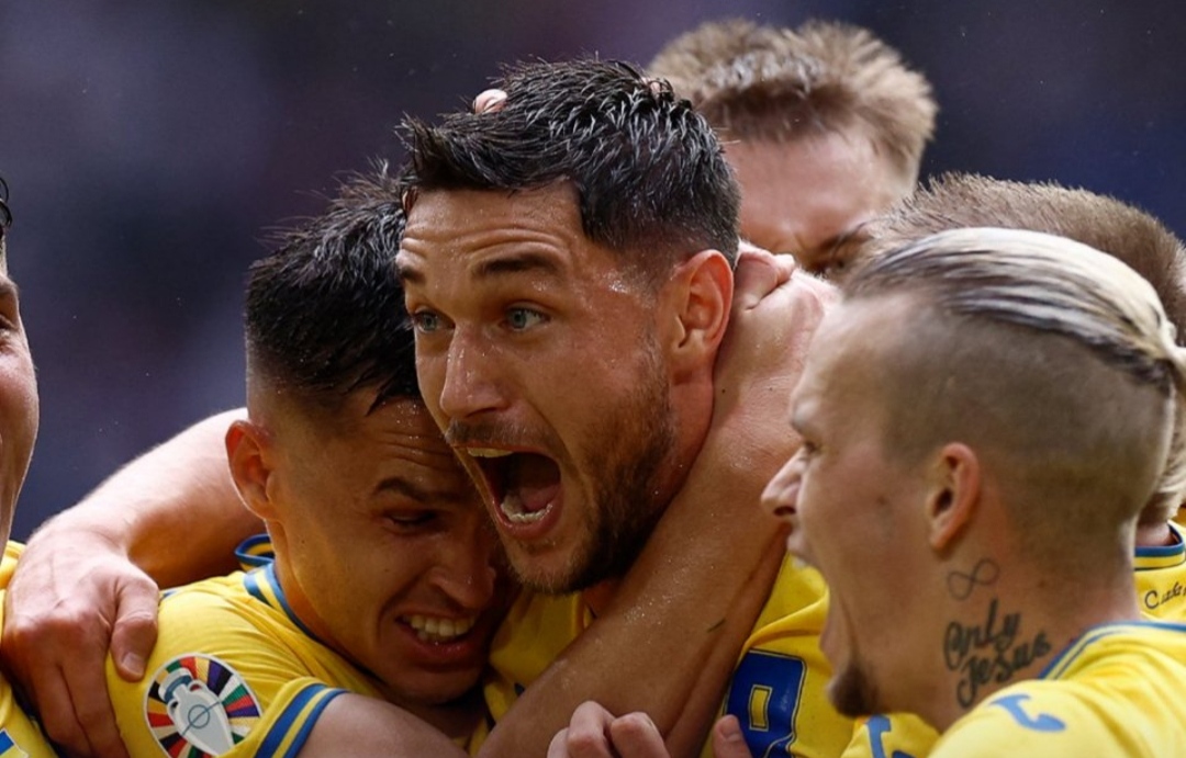 Selebrasi kebahagiaan para pemain Ukraina usai kalahkan Slovakia di grup D Euro 2024