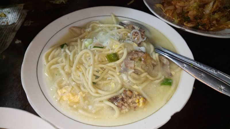 Bakmi Godog Kuning Pak Pele.