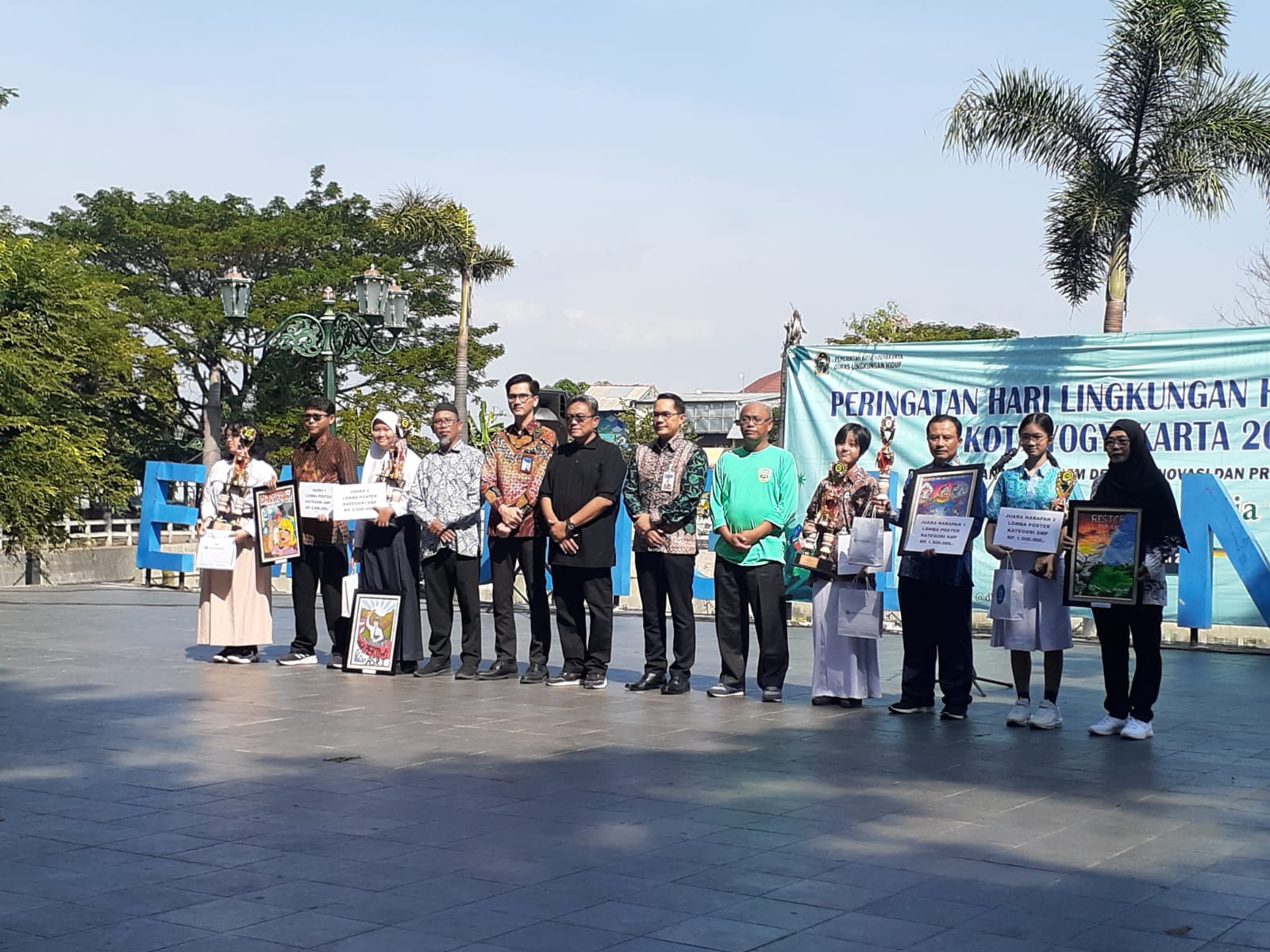 Suasana peringatan Hari Lingkungan Hidup yang diselenggarakan oleh Pemkot Jogja di Embung Langensari, Selasa (25/6/2024).  (IWAN NURWANTO/Radar Jogja)