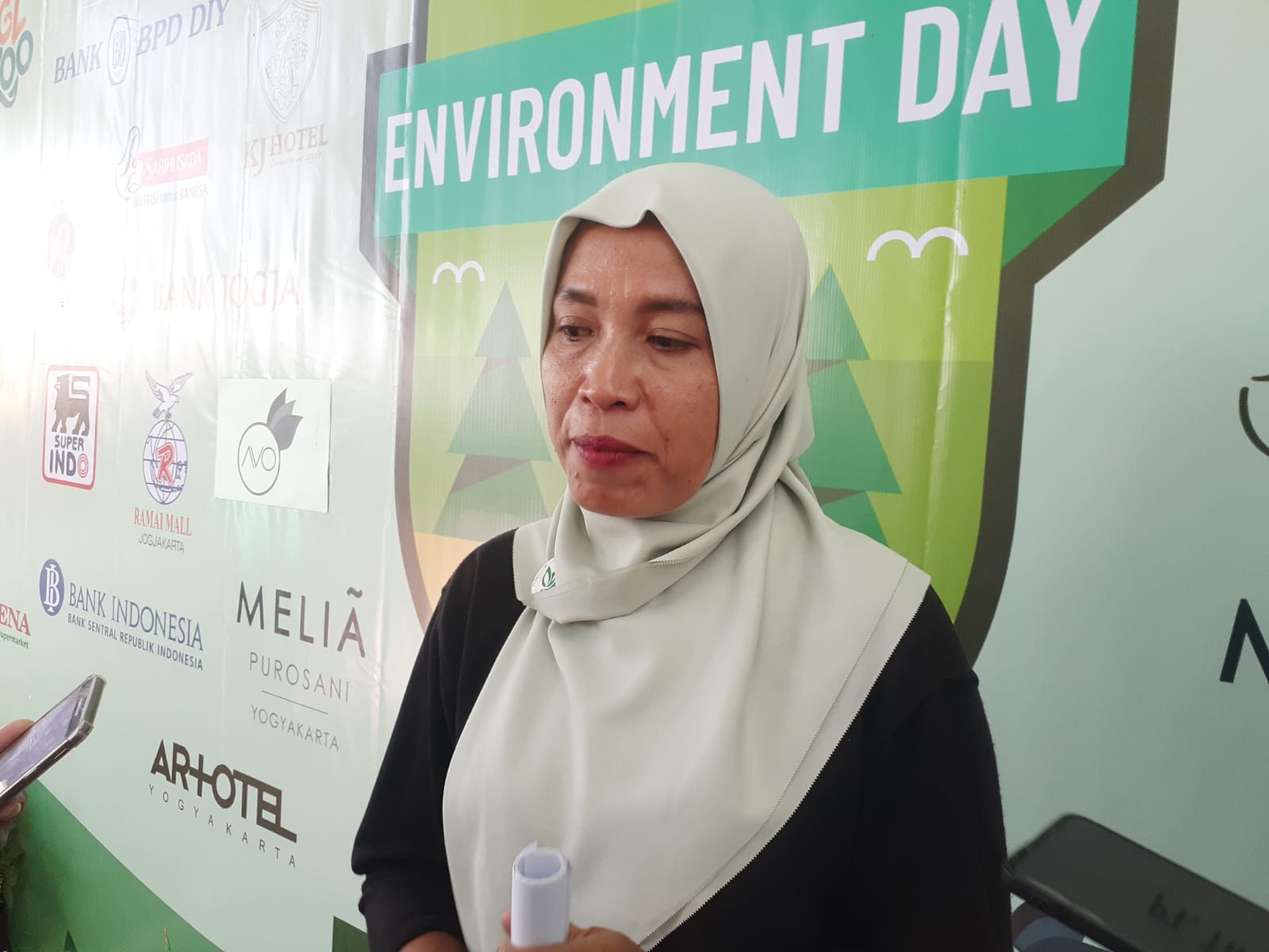 Wakil Ketua II Forum Bank Sampah Kota Jogja Sri Martini.  (IWAN NURWANTO/Radar Jogja)