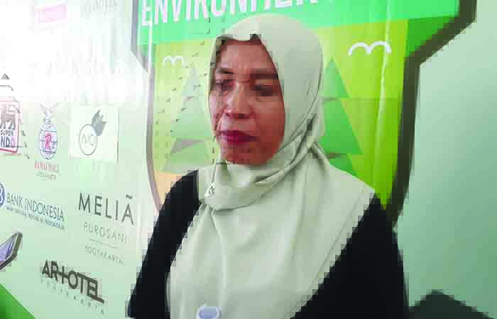 Wakil Ketua II Forum Bank Sampah Kota Jogja Sri Martini.  (IWAN NURWANTO/RADAR JOGJA)