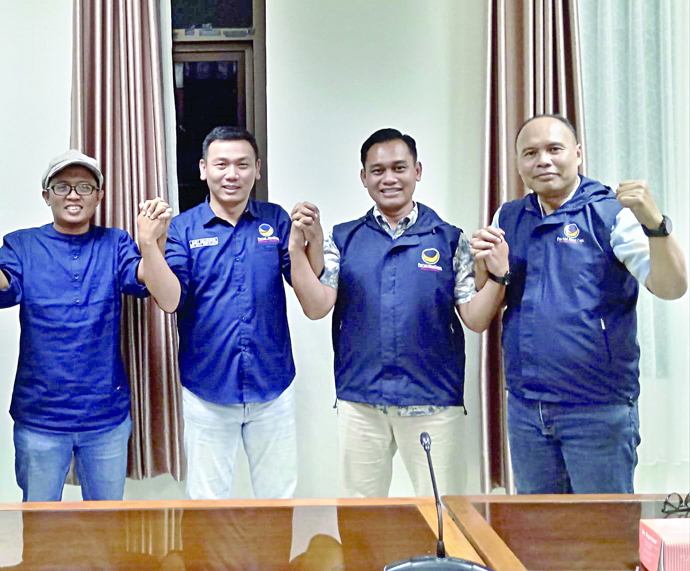 SIAP MAJU: Dari kiri ke kanan, Sri Widya Supena, Sigit Wicaksono, Dwi Candra Putra, dan Oleg Yohan memberikan keterangan soal kalangan muda sebagai calon wakil wali kota Yogyakarta