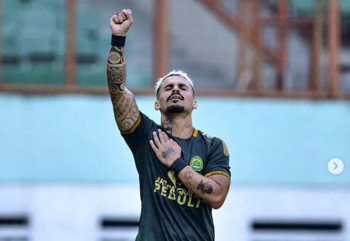 Pemain asing baru PSIM Jogja Pedrinho saat masih berseragam Persikabob1973