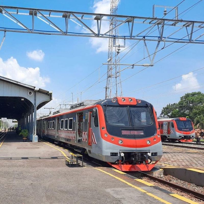 KRL Jogja-Solo.
