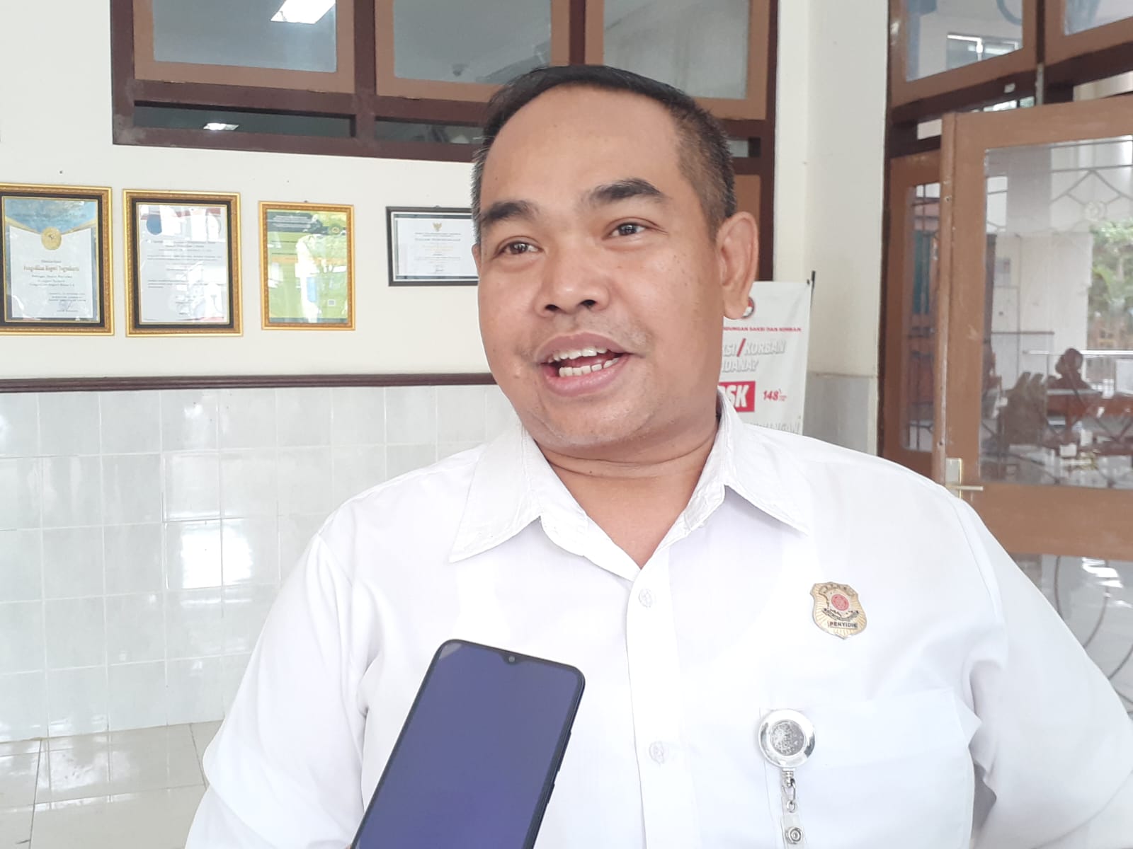Kepala Seksi Penyidikan Satuan Polisi Pamong Praja (Satpol-PP) Kota Jogja Ahmad Hidayat saat ditemui di PN Yogyakarta, Senin (8/7/2024).  (iwan nurwanto/Radar Jogja)