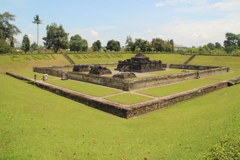Keunikan Candi Sambisari.
