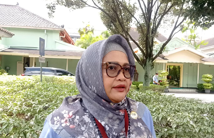 RESMI: Proses pelantikan Kepala Bappeda DIY, Ni Made Dwi Panti Indrayanti oleh Gubernur DIY di Bangsal Kepatihan Jogja.Agung Dwi Prakoso / Radar Jogja.