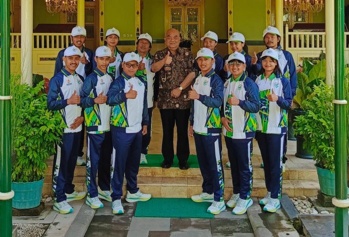 Keterangan Tim DIJY saat berfoto bersama dengan Wagub DIY