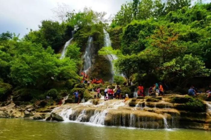 Keindahan air terjun Sri Gethuk di Gunung Kidul
