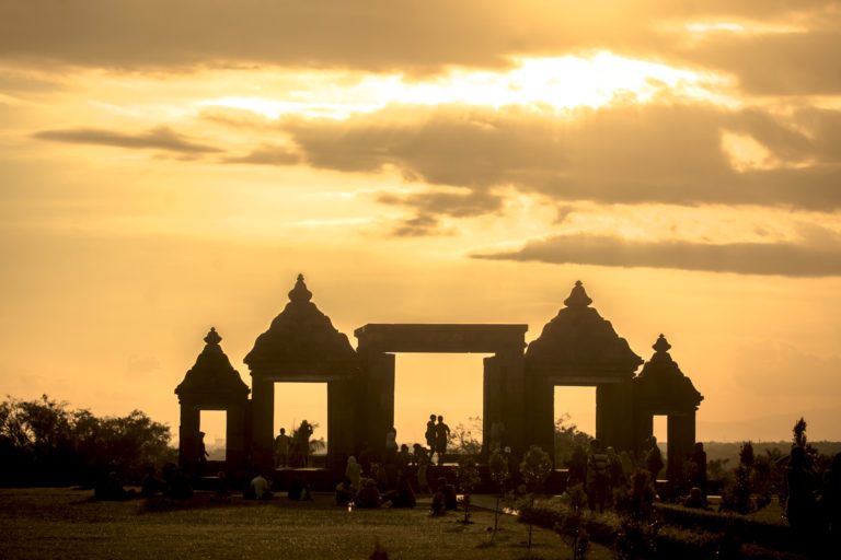 Candi Ratu Boko dengan segala misteri yang mengelilinginya.