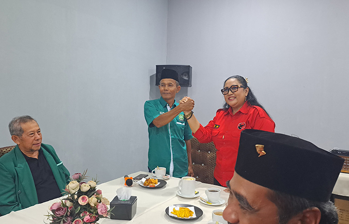TAARUF: Pertemuan DPC PDI Perjuangan dan DPC PKB Gunungkidul dalam rangka penjajakan koalisi Pilkada 2024 Gunungkidul.Andi May/Radar Jogja&nbsp;