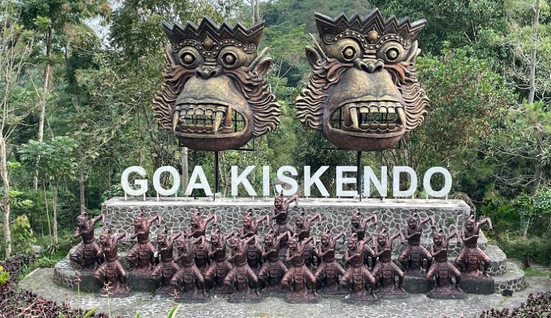 Petualangan Sejarah dan Mitos di Goa Kiskendo dengan Harga Terjangkau.