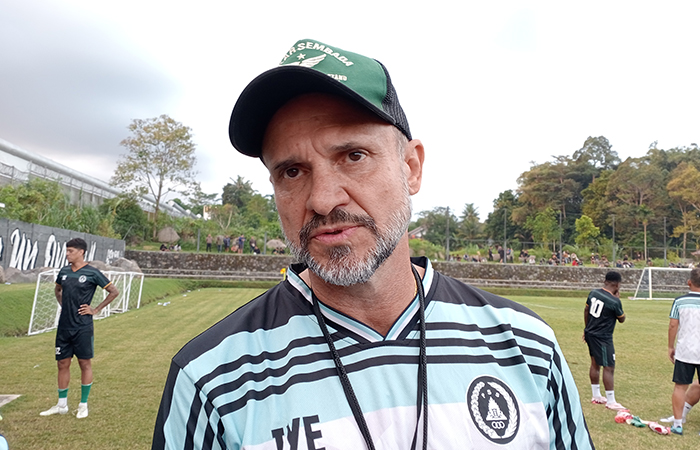 Pelatih kepala PSS Sleman Wagner Lopes