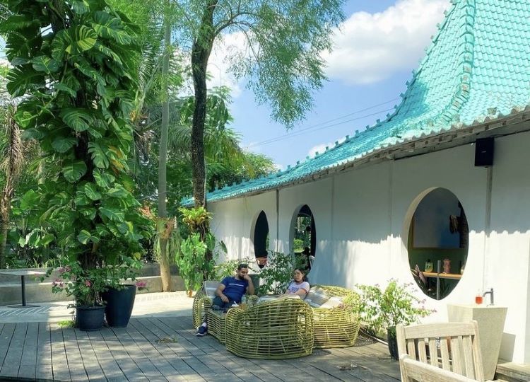 Merasakan nongkrong dengan vibe Bali