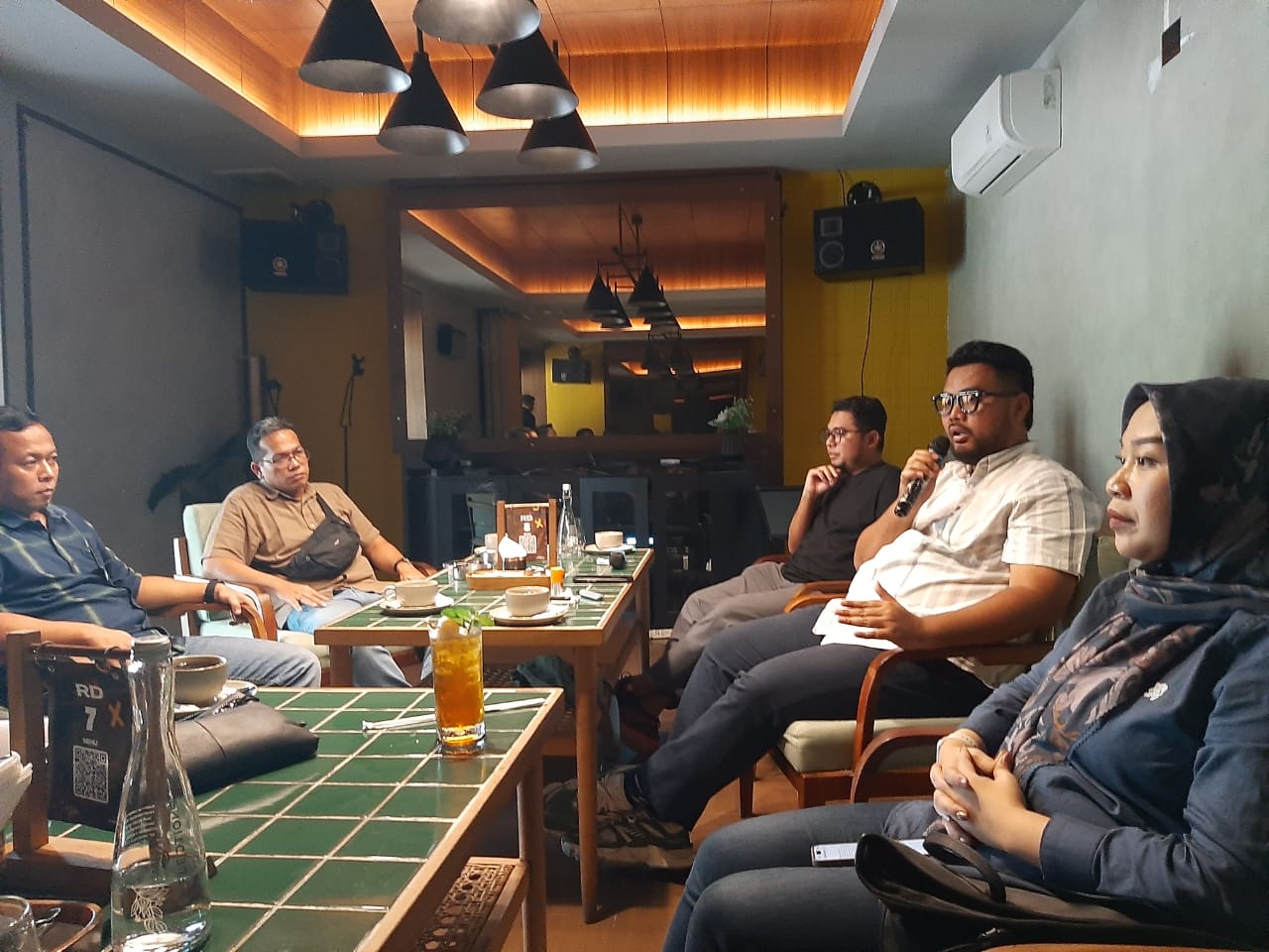 Perwakilan manajemen Jasindo saat bertemu dengan wartawan di Jogja