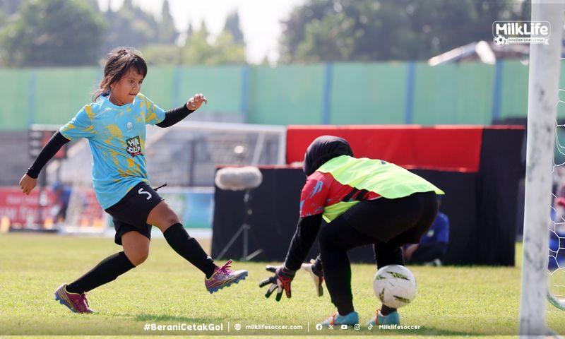 Turnamen Milklige Soccer Challenge di Stadion Tridadi Sleman