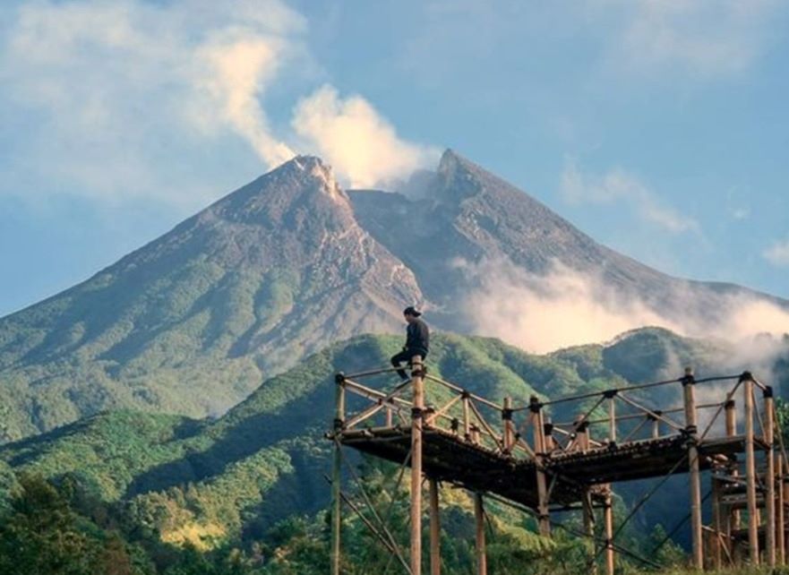 Bukit Klangon di Lereng Merapi (pinterest: panjinawangkung.com)