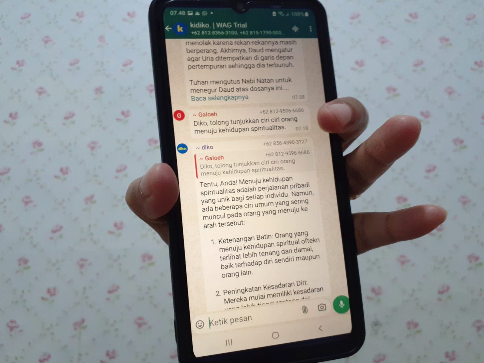 Penampakan kecerdasan buatan Kidiko yang terintegrasi dengan chat whatsapp grup.   (iwan nurwanto/Radar Jogja)
