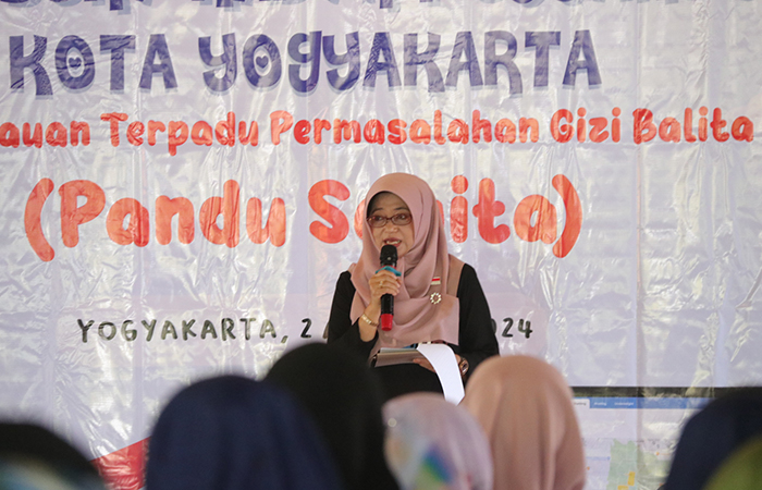 OPTIMISTIS: Kepala Dinas Kesehatan Kota Jogja Emma Rahmi Aryani dalam kegiatan Gerakan Jambore Kader Pandu Sagita, Jumat (2/7).