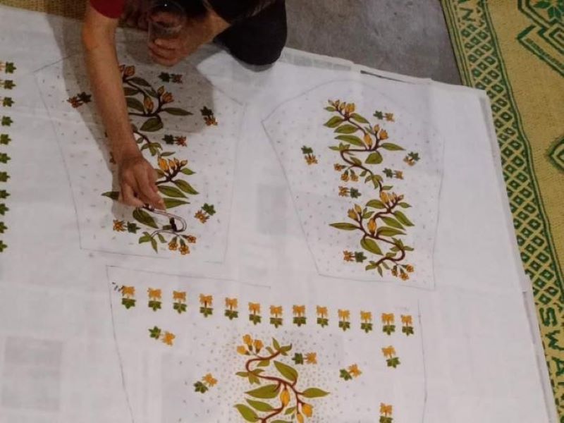 Belajar Membatik di Desa Wisata Kricak.