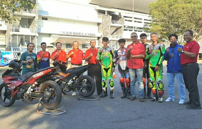 INTENSIF: Tim balap motor DIY&nbsp;saat dipantau latihan oleh KONI DIY di Sirkuit Halaman Stadion Mandala Krida.Dokumen IMI DIY&nbsp;untuk Radar Jogja