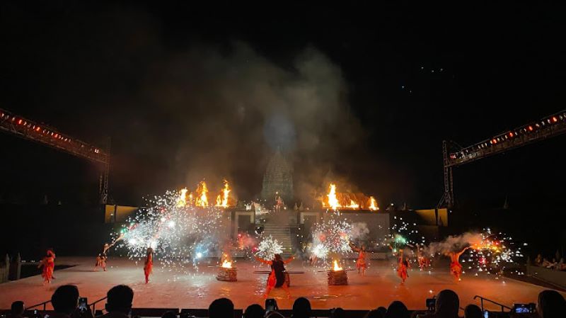 Ramayana Ballet Prambanan.