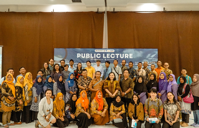KOMPAK: Gelaran public lecture yang diinisiasi oleh FISIP dan FT UAJY membahas soal inovasi dan modernisasi sektor pertanian (7/8).Dokumentasi UAJY&nbsp;